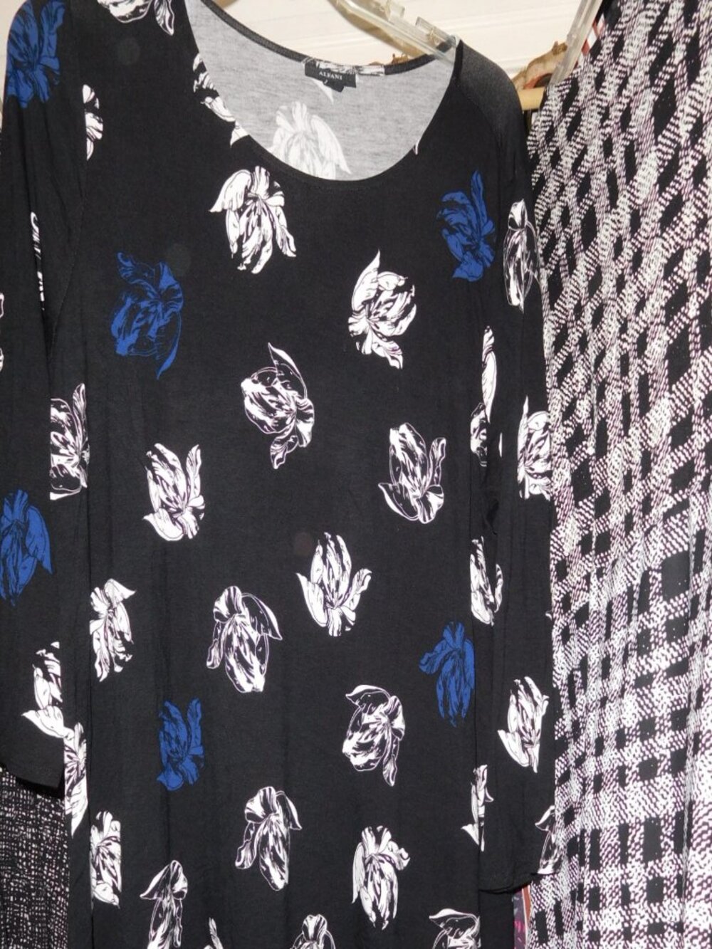 3X ALFANI BLACk white blue floral PRINT TUNIC HI LOW TOP 3/4 sleeve